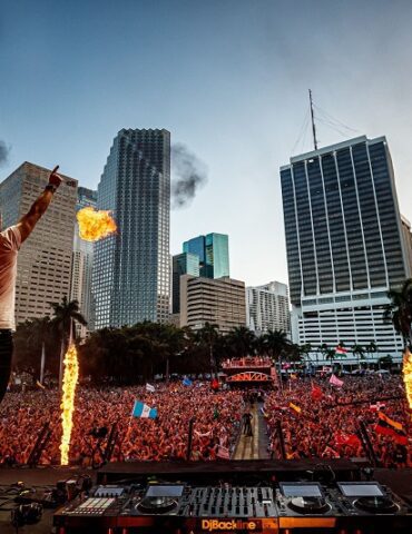 Armin van Buuren ultra Miami