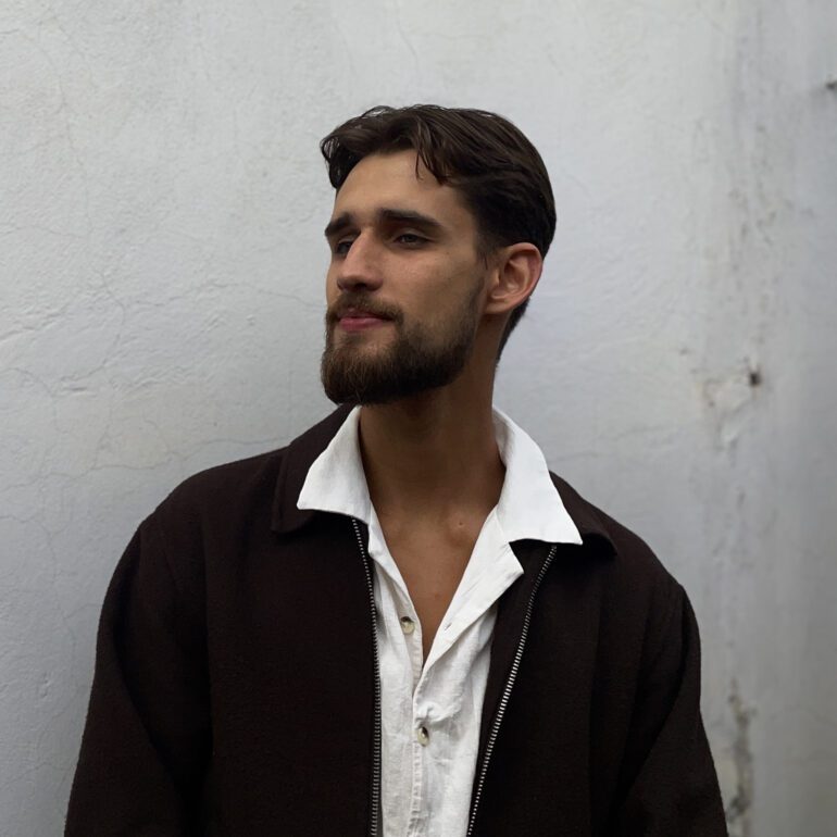 Aksendo Pico De Amor